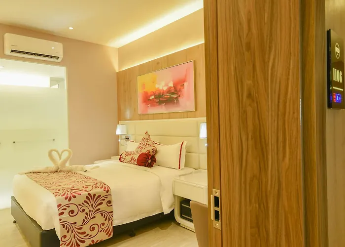 Standard Without Window Queen Room